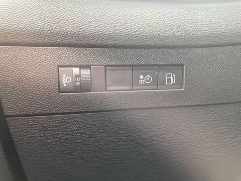 Voitures D'occasion À Libourne | Opel Astra Hybrid 180 Ch Bva8 Elegance Business 5P