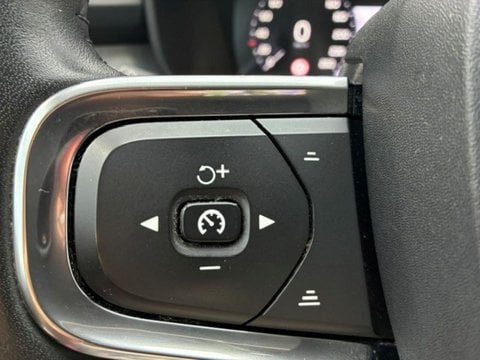 Voitures D'occasion À Saint Avit | Volvo Xc40 D3 Adblue 150 Ch Geartronic 8 Momentum 5P
