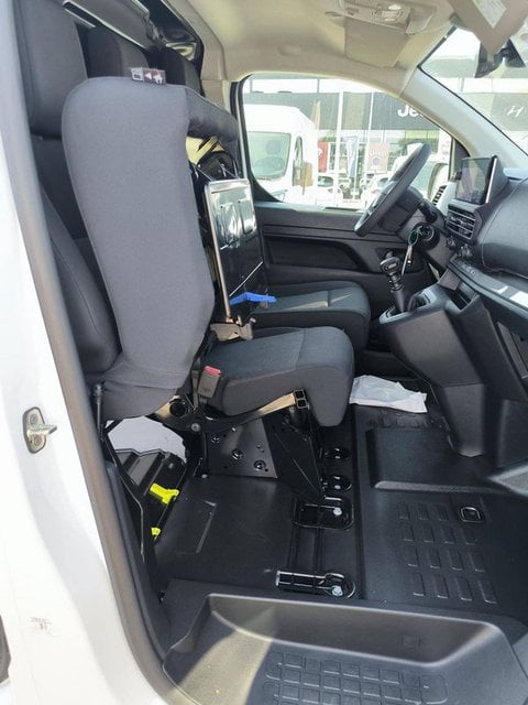 Voitures D'0Km À Toulouse | Fiat Scudo Fg Scudo Fourgon M Diesel 120 Ch Manuelle 4P