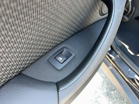 Voitures D'occasion À Toulouse | Bmw X1 Xdrive 25E 220 Ch Bva6 Business Design 5P