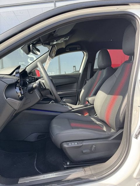 Voitures D'0Km À Toulouse | Alfa Romeo Junior Ibrida Junior 1.2 Ibrida 145 Ch E-Dct6 Speciale 5P