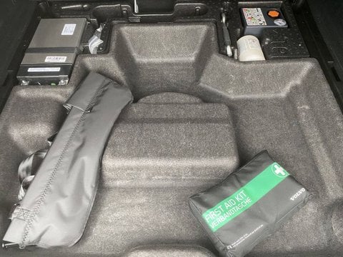 Voitures D'occasion À Lescar | Volvo Xc60 Ii B4 (Diesel) 197 Ch Geartronic 8 Momentum Business 5P
