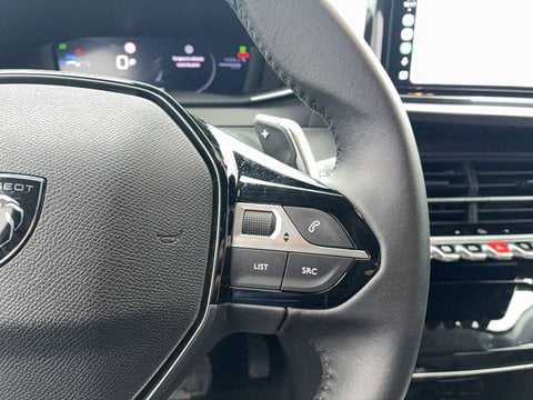 Voitures D'occasion À Villenave-D'ornon | Peugeot 208 Hybrid 136 E-Dcs6 Allure 5P