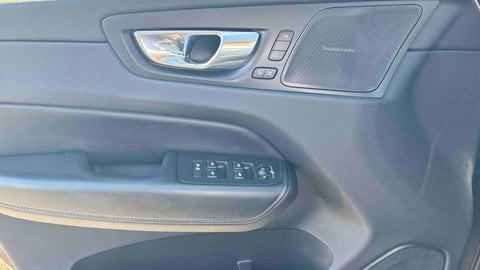 Voitures D'occasion À Lescar | Volvo Xc60 T6 Awd Hybride Rechargeable 253 Ch+145 Ch Geartronic 8...