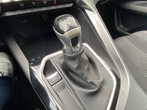 Voitures D'occasion À Lescar | Peugeot 3008 1.2 Puretech 130Ch S&S Bvm6 Active 5P