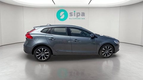 Voitures D'occasion À Toulouse | Volvo V40 D2 Adblue 120 Ch Geartronic 6 Momentum 5P
