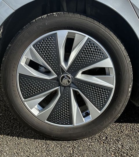Voitures D'occasion À Lescar | Škoda Scala 1.5 Tsi 150 Ch Dsg7 Act Selection 5P
