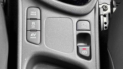 Voitures D'occasion À Lescar | Toyota Yaris Hybride 116H Collection 5P