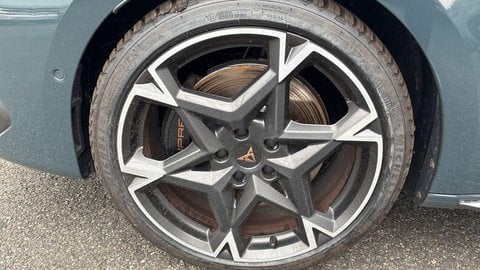 Voitures D'occasion À Lescar | Cupra Leon Ehybrid 272 Ch Dsg6 Vz 5P