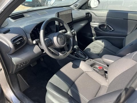 Voitures D'occasion À Saint-Ouen L'aumône | Toyota Yaris Cross 130H Première Mc24