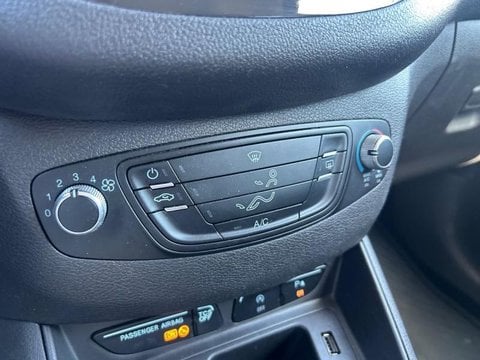 Voitures D'occasion À Sarcelles | Ford Tourneo Courier 1.0E 100Ch Titanium