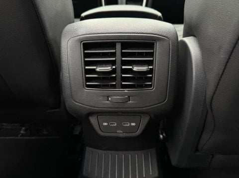 Voitures D'occasion À Saint-Ouen L'aumône | Volkswagen T-Roc 1.5 Tsi Evo2 150Ch R-Line Dsg7
