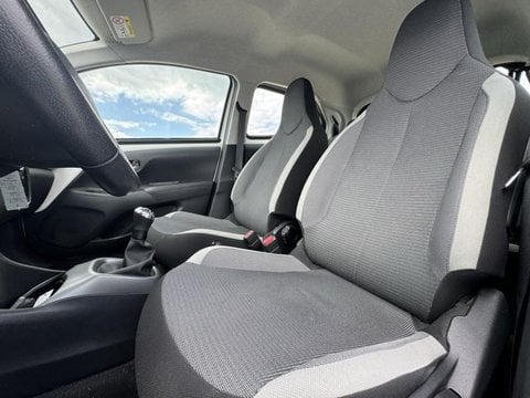 Voitures D'occasion À Saint-Ouen L'aumône | Toyota Aygo 1.0 Vvt-I 72Ch X-Play X-App 5P Mc18