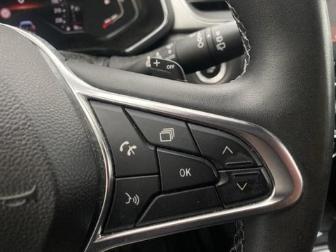 Voitures D'occasion À Saint-Ouen L'aumône | Renault Captur 1.5 Blue Dci 115Ch Intens Edc