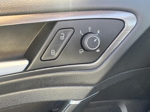 Voitures D'occasion À Saint-Ouen L'aumône | Volkswagen Golf 1.6 Tdi 115Ch Fap Confortline Busin...