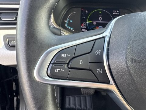 Voitures D'occasion À Saint-Ouen L'aumône | Renault Clio 1.6 E-Tech Hybride 145Ch Techno