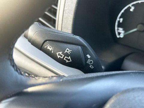 Voitures D'occasion À Jaux Compiègne | Ford Transit Custom Fg 320 L2H1 2.0 Ecoblue 130 S&S Cabi...