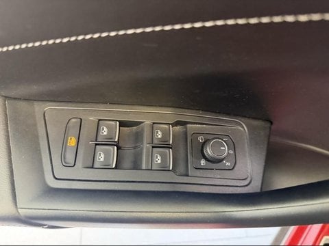 Voitures D'occasion À Villaines Sous Bois | Volkswagen T-Roc 1.5 Tsi Evo 150Ch R-Line Dsg7