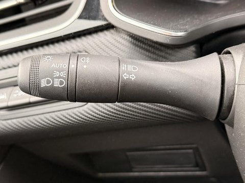 Voitures D'occasion À Beauvais | Renault Captur 1.6 E-Tech Hybride 145Ch Engineered