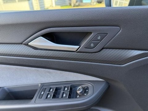 Voitures D'occasion À Garges Lès Gonesse | Volkswagen Golf 1.5 Etsi Opf 130Ch R-Line Dsg7