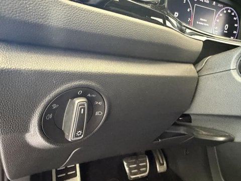 Voitures D'occasion À Villaines Sous Bois | Volkswagen T-Roc 1.5 Tsi Evo 150Ch R-Line Dsg7