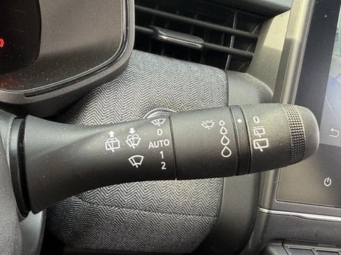 Voitures D'occasion À Beauvais | Renault Clio 1.6 E-Tech 145Ch Full Hybrid Techno - 24