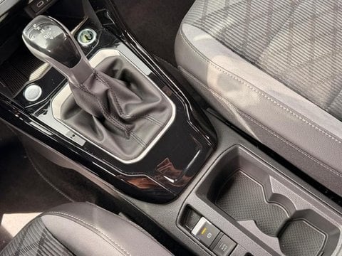 Voitures D'occasion À Sartrouville | Volkswagen T-Roc 1.5 Tsi Evo2 150Ch R-Line Dsg7