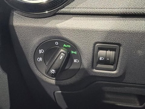 Voitures D'0Km À Garges Lès Gonesse | Škoda Fabia 1.0 Tsi Evo2 95Ch Selection