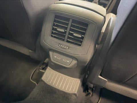 Voitures D'occasion À Villaines Sous Bois | Volkswagen T-Roc 1.5 Tsi Evo 150Ch R-Line Dsg7