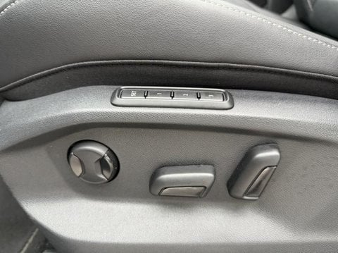 Voitures D'occasion À Pierrelaye | Volkswagen T-Roc 1.5 Tsi Evo 150Ch R-Line Dsg7