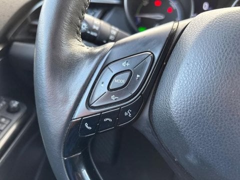Voitures D'occasion À Saint Ouen L'aumône | Toyota C-Hr 1.8 Hybride 122Ch Collection E-Cvt