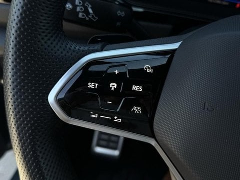 Voitures D'occasion À Saint-Ouen L'aumône | Volkswagen T-Roc 1.5 Tsi Evo 150Ch R-Line Dsg7