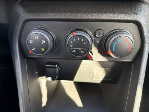 Voitures D'occasion À Vauchelles Les Quesnoy | Dacia Sandero 1.0 Sce 65Ch Essential
