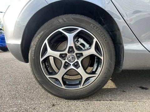 Voitures D'0Km À Cergy Saint Christophe | Mg Mg3 1.5 Hybrid+ 195Ch Luxury