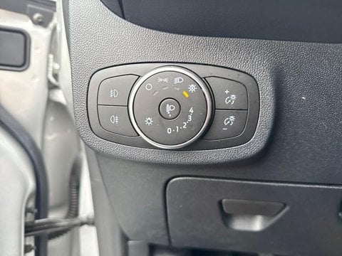 Voitures D'occasion À Saint Maximin | Ford Fiesta 1.1 75Ch Titanium Business 5P