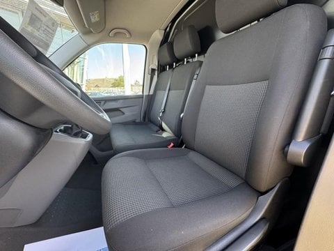 Voitures D'occasion À Saint-Ouen L'aumône | Volkswagen Transporter 2.8T L1H1 2.0 Tdi 150Ch Busi...
