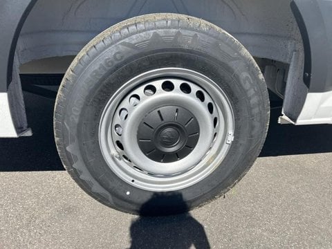 Voitures D'0Km À Saint-Ouen L'aumône | Volkswagen Crafter Fg 35 L3H3 2.0 Tdi 140Ch Business Tra...