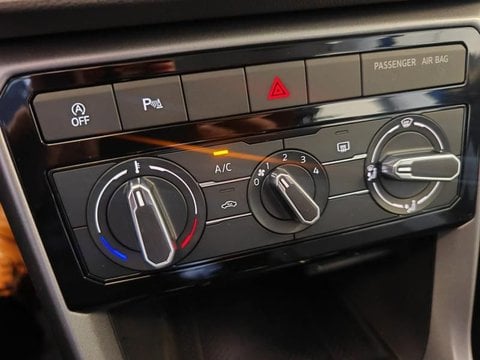 Voitures D'occasion À Villaines Sous Bois | Volkswagen T-Cross 1.0 Tsi 110Ch Active