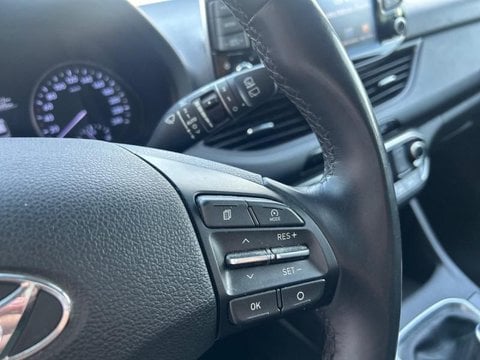 Voitures D'occasion À Sarcelles | Hyundai I30 1.6 Crdi 110Ch Edition Mondial