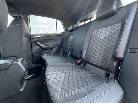 Voitures D'occasion À Saint-Ouen L'aumône | Volkswagen T-Cross 1.0 Tsi 116Ch R-Line Dsg7