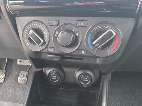 Voitures D'occasion À Corbeil-Essonnes | Suzuki Swift 1.2 Dualjet Hybrid 83Ch Privilège