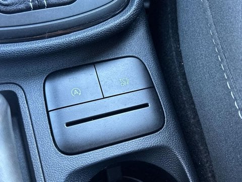 Voitures D'occasion À Vauchelles Les Quesnoy | Ford Fiesta 1.0 Ecoboost 100Ch Stop&Start Titaniu...