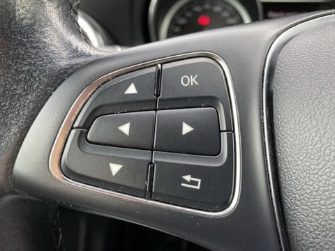 Voitures D'occasion À Pierrelaye | Mercedes-Benz Gla 200 Inspiration 7G-Dct
