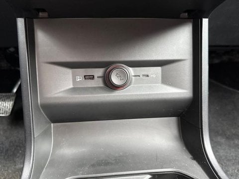 Voitures D'occasion À Cergy Saint Christophe | Mg Mg4 Ev 170Ch - 51Kwh My23