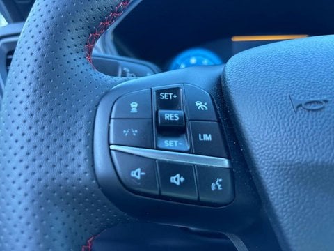 Voitures D'occasion À Saint Maximin | Ford Kuga 2.5 Duratec 180Ch Hybrid Flexifuel St-Line X Pow...