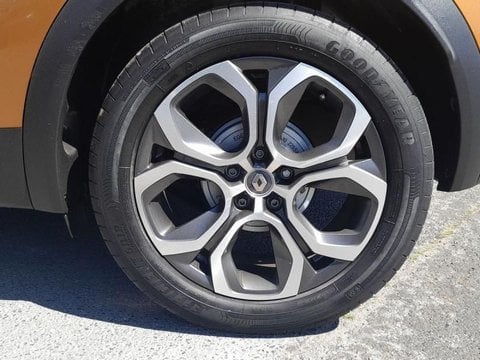 Voitures D'occasion À Saint Ouen L'aumône | Renault Captur 1.3 Tce 130Ch Fap Intens Edc