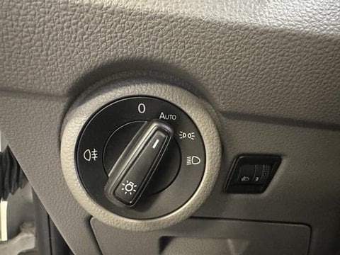 Voitures D'occasion À Roissy En France | Volkswagen Transporter Fg 2.8T L1H1 2.0 Tdi 150Ch Busin...
