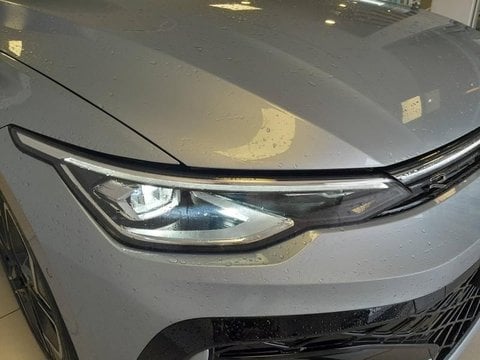 Voitures D'occasion À Jaux Compiègne | Volkswagen Golf 1.5 Etsi Evo2 116Ch R-Line Edition Dsg7