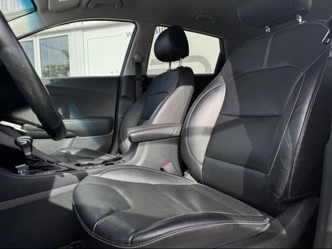Voitures D'occasion À Saint-Ouen L'aumône | Kia Niro 1.6 Gdi 105Ch Isg + Électrique 43.5Ch Des...
