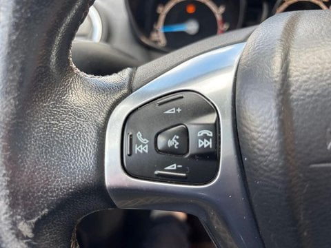 Voitures D'occasion À Etampes | Ford Fiesta 1.0 Ecoboost 100Ch Stop&Start Titanium 5P